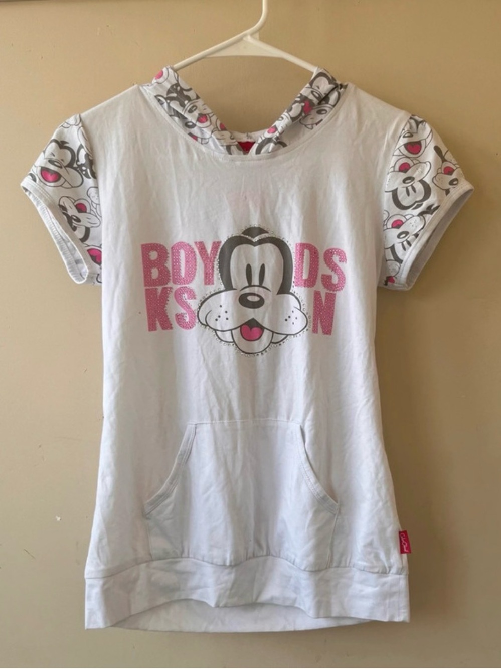 Girls White Short-Sleeve Hoodie Top with Pink Graphic